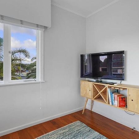 Amazing Home By Beach - Fully Aircon-Ed - Wifi Auckland Dış mekan fotoğraf