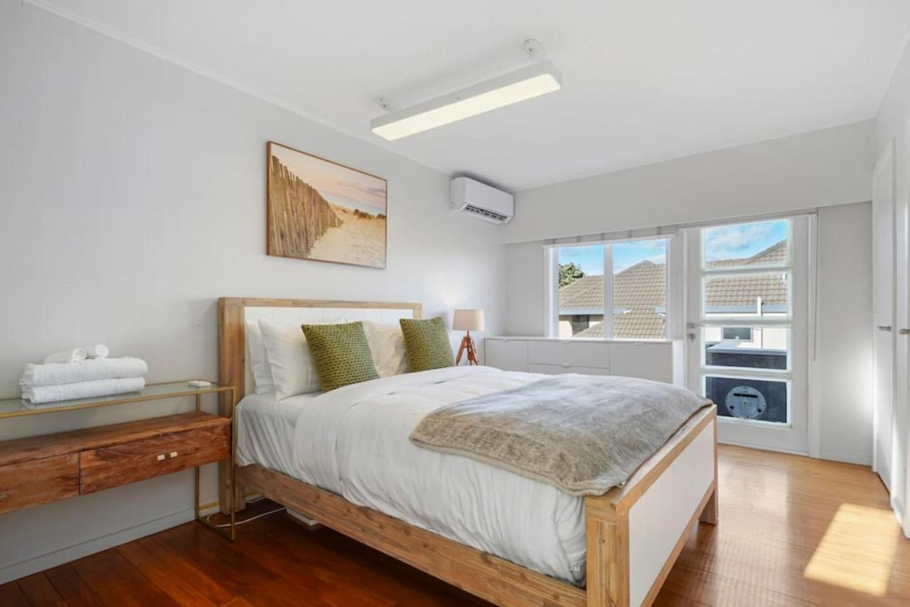 Amazing Home By Beach - Fully Aircon-Ed - Wifi Auckland Dış mekan fotoğraf