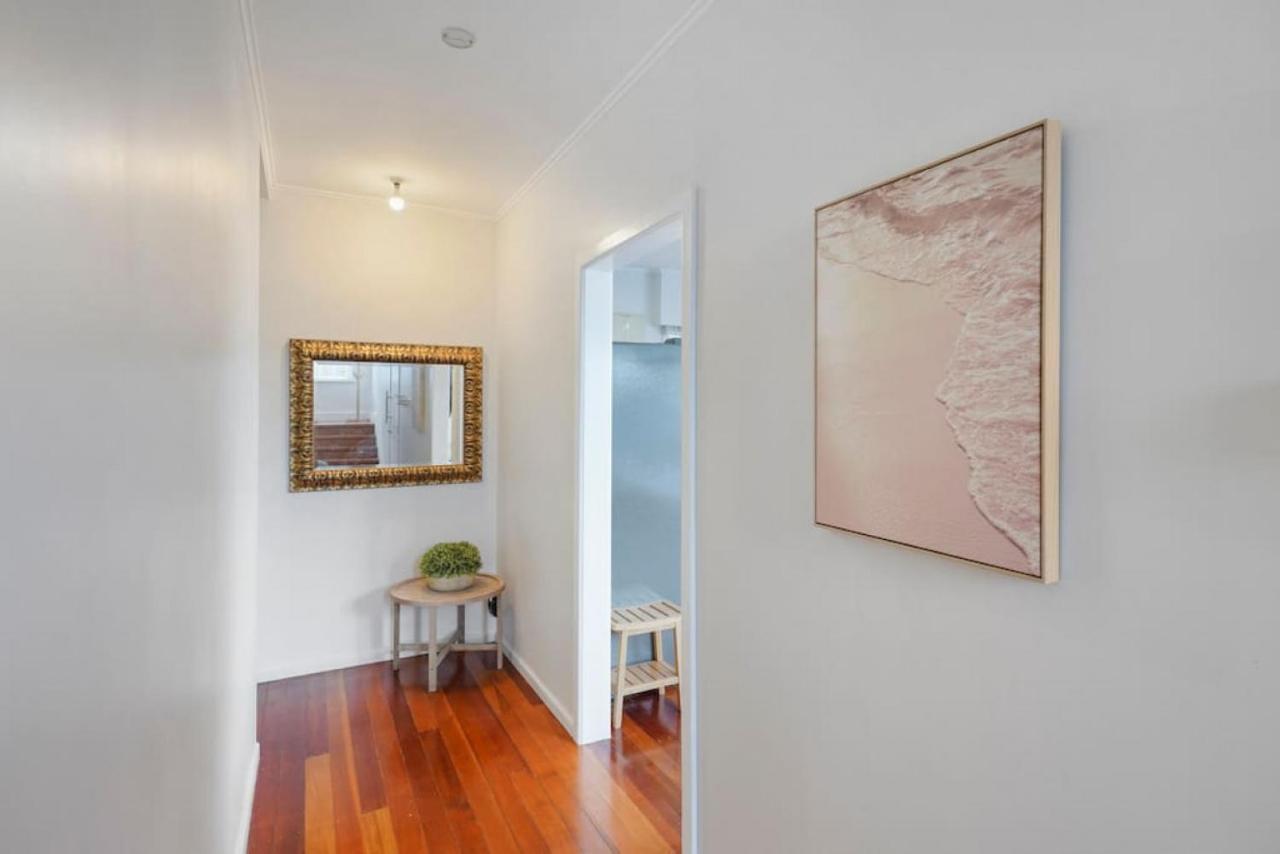 Amazing Home By Beach - Fully Aircon-Ed - Wifi Auckland Dış mekan fotoğraf