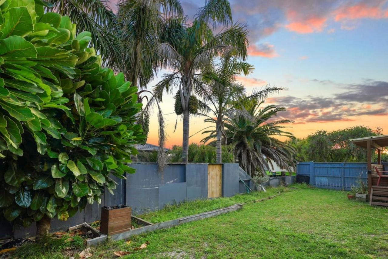 Amazing Home By Beach - Fully Aircon-Ed - Wifi Auckland Dış mekan fotoğraf